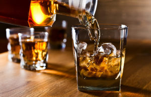 Whiskey Glas mit Eis